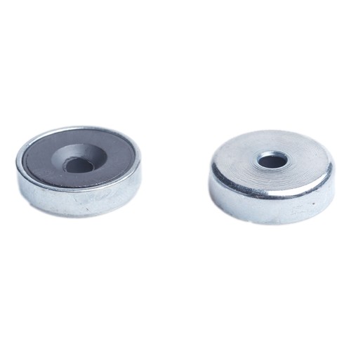 Feritový magnetický držiak UM 16x4,5 s otvorom na skrutku, sada 1 ks