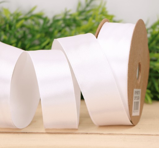 Biela saténová stuha 2,5 cm x 25Y