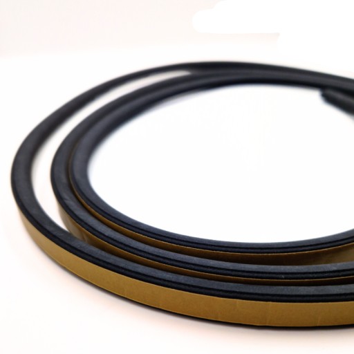Tesnenie samolepiace na dvere a okná 12x10mm čierne D univerzálne 1m.
