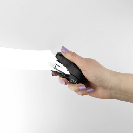Kancelárska zošívačka na 20 listov, malá mini kancelárska zošívačka LIGHT STAPLE SMART 0010