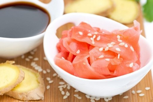 Nakladaný ružový zázvor ASIA KUCHYŇA na sushi Vrecúško s nakladaným zázvorom 240 g