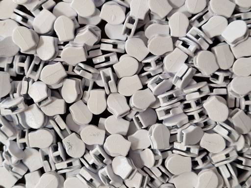 Zips KOVOVÝ 3mm PANEL BIELY 10 ks