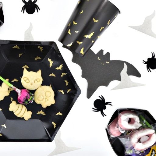 HALLOWEENSKÉ KONFETTI SPIDER klobúčiky 10 ks