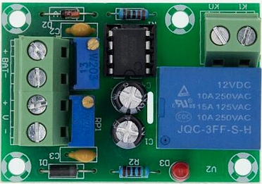 Aktuálny modul údržby v 12V moto batérii