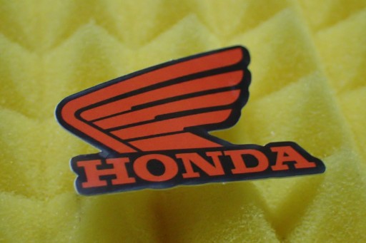 NÁLEPKA HONDA NÁLEPKA 4,4 x 3,6 cm