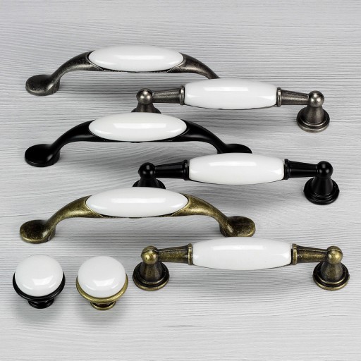 4x NÁBYTOKOVÝ GOMBÍK RETRO PORCELÁNOVÁ SKRIŇOVÁ KĽÚČKA