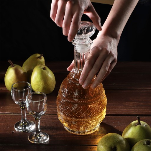 KARAFA NA VODU KRYŠTÁLOVÁ WHISKY 1L SKLENENÁ FĽAŠA S KORKOM