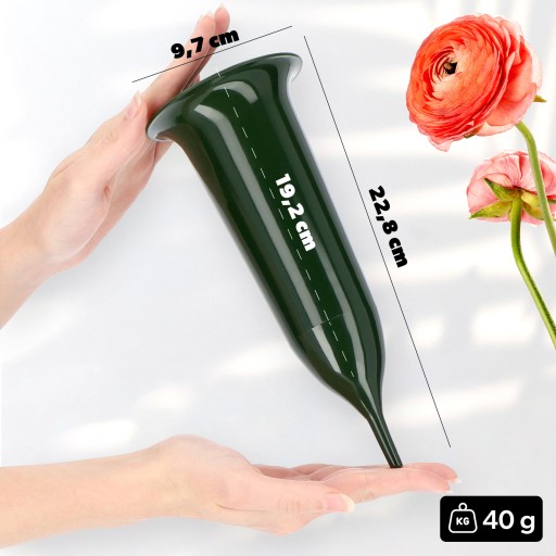 CINTORÍNSKA HODNOTA, ZELENÝ NÁHOBNÍK, 23 cm, NA KVETY, NÁHRBNÝ NÁHOBNÍK.