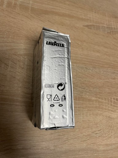 Lavazza Crema e Gusto Dolce mletá káva 250 g