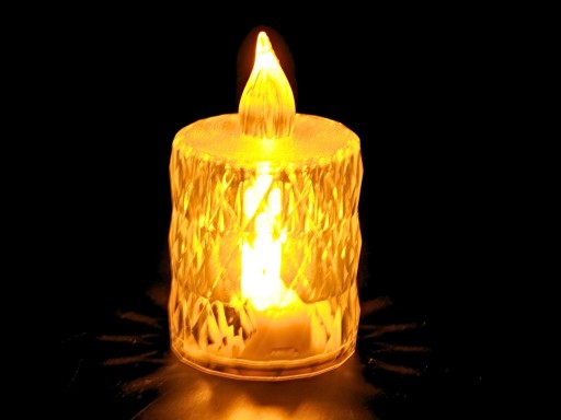 LED BATÉRIA SVIEČKOVÁ LAMPA VLOŽKA SVIEČKY TEPLÉ SVETLO 6,5 CM DEKOR