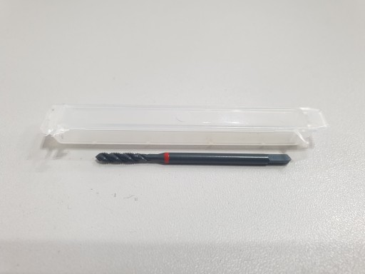 Závitník 800 DIN371 C R40 X1 M2,6 6H