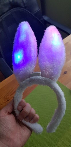 Plyšové LED zajačie uši, svietiaca čelenka, ružová a biela