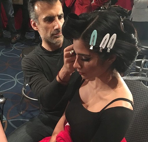 Sada 4 beztlakových sponiek na make-up do vlasov