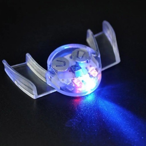 Svietiaci RGB LED kryt zubov