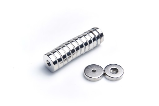 Neodymový prstencový magnet MP 20x (7,5x3,5)x5 N38 1 kus