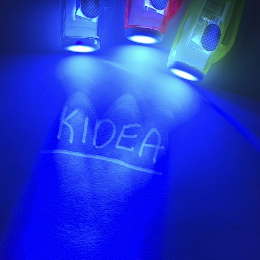 neviditeľné špionážne pero s UV baterkou
