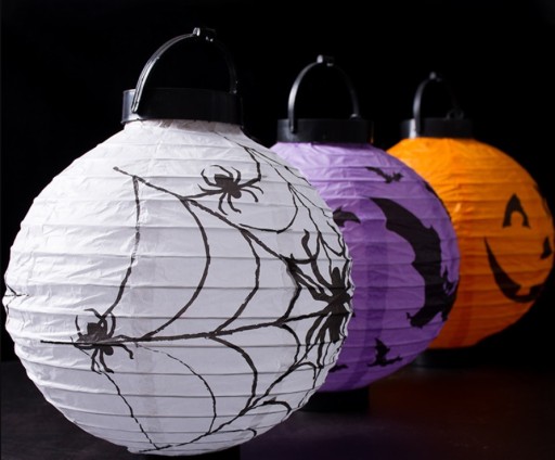 Svietiaci pavúk LED lampáš Halloween dekorácie