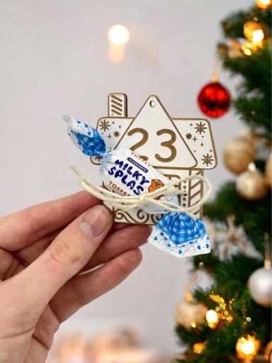 ADVENTNÝ kalendár DOMY DIY Set PRE DETI 24 KS SLADKOSTI ÚLOHY