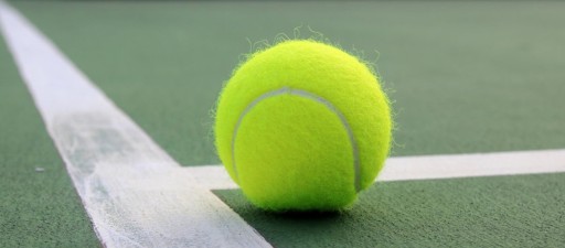 ODOLNÁ TENISOVÁ LOPTA BABOLAT ZLATÁ NA TRÉNING