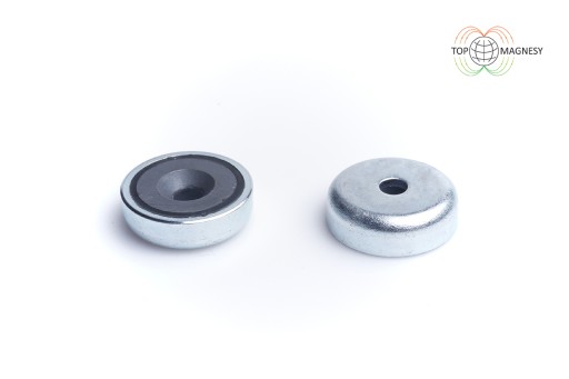 Feritový magnetický držiak UM 20x6,5 s otvorom na skrutku, sada 5 kusov