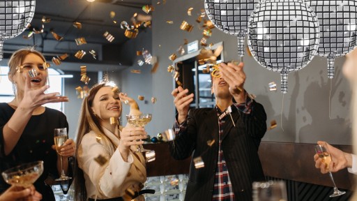 FÓLIOVÝ BALÓN DISCO GUĽA VEĽKÁ 40 CM METALICKÝ STRIEBORNÝ PROM 24h