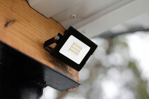HALOGÉNOVÉ SVETLO LED 10W 4000K 800LM IP65