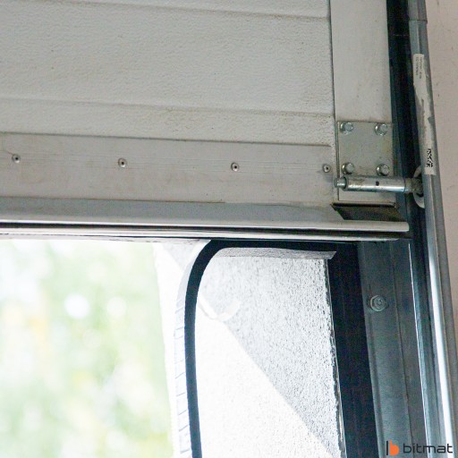 Zvukovoizolačná pena Bitmat tesnenie 19 mm x 2 cm x 100 cm čierna - perfektné