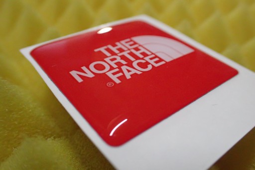 NÁLEPKA 3D NÁLEPKA NA NÁLEPKU NORTH FACE 3,8 x 3,8 cm