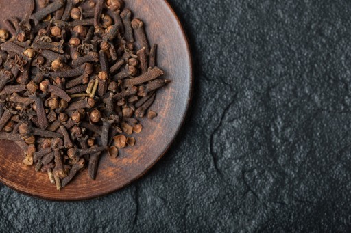 Vôňa na sviečku Vôňa na sviečky Vosk na sviečky 10ml CLOVE Aromatic