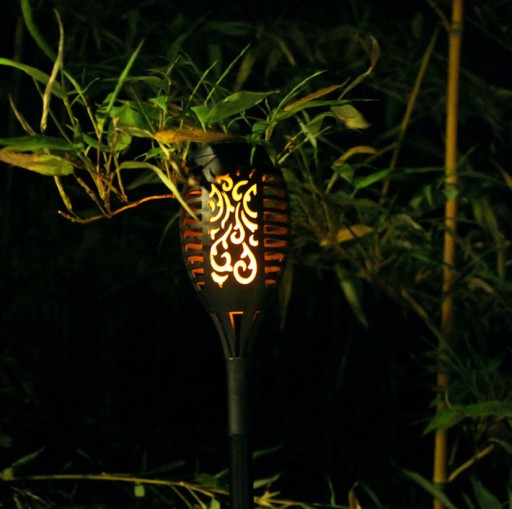 Solárna lampa POCHODNIA plameňový efekt 12 LED P-200