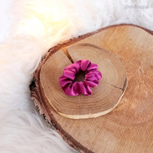 Fuchsiová Mini-Mini hodvábna gumička - Milousio