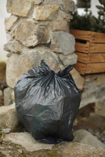 Univerzálne čierne LDPE vrecia na odpadky 160L 10 ks, hrúbka 30 mikrónov