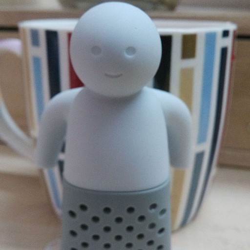 SITKO NA KÁVU NA BYLINKY S RÚČKOU SILIKÓNOVÉ MAN 1 KS TEA BREEDER