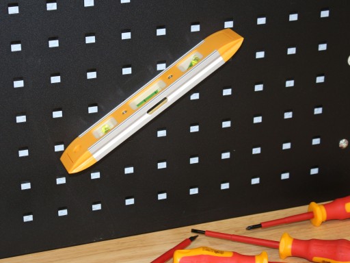Mini magnetická vodováha pre elektrikára, 22,5 cm