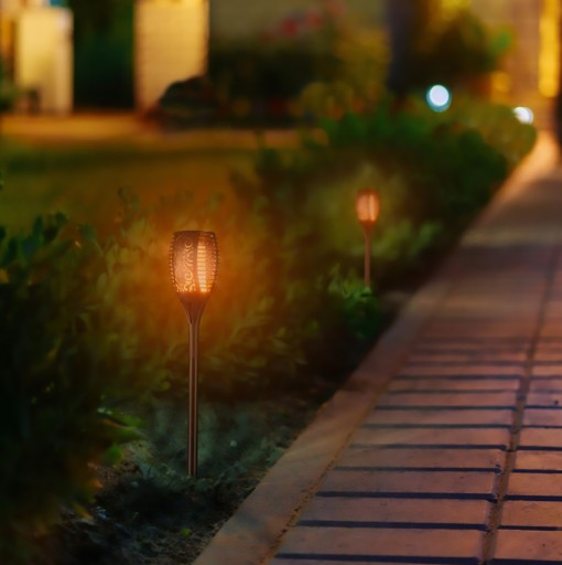 LED záhradná lampa Solárna baterka s plameňom