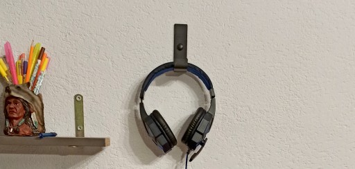Držiak na slúchadlá čierny LOFT