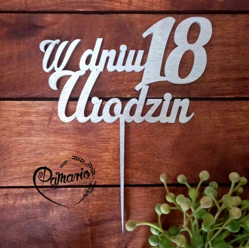Topper k 18. narodeninám 13cm STRIEBORNÝ