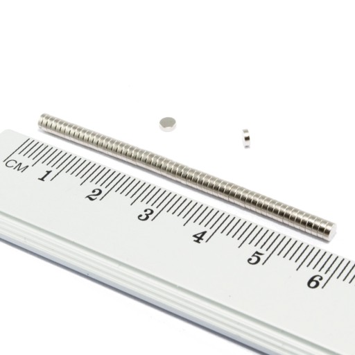 VALEC NEODYMOVÝ MAGNET 3x1 N52 STRONG - 100 ks.