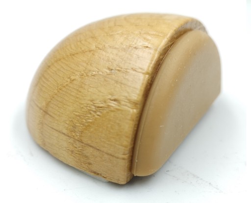 Nárazník nalepený na dubové parkety DS02