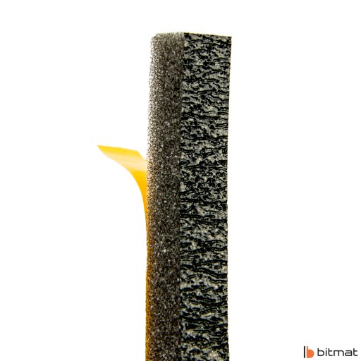 Izolačná pena, tesnenie, zateplenie okien, garážové brány, 1,5 cm
