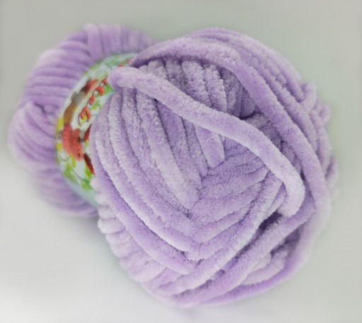 Plyšová priadza Aksamitek Opus PURPLE 223