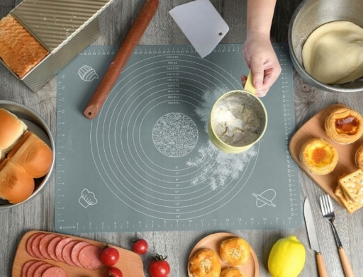 SILIKÓNOVÁ DOSKA SKLADACIA PODROŽKA SIVÁ 70x50cm XL VEĽK
