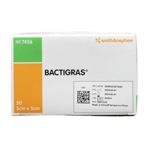 BACTIGRAS 5 cm x 5 cm obväz s chlórhexidínom 1 kus