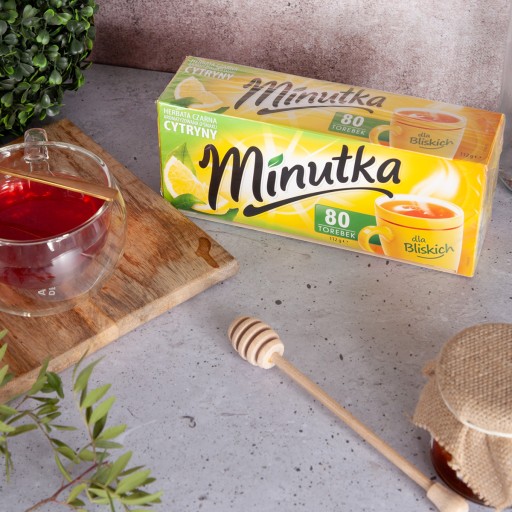 Čierny Express čaj s citrónom Rodinné balenie 112g 80T Minútka