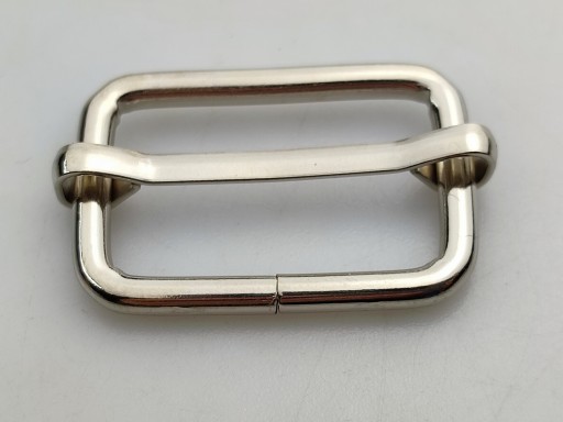 Kožený nastavovač 25 / 15 / 3 mm strieborný, 1 kus