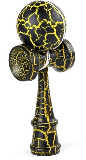 Kendama, drevená japonská hra na chytanie lopty s reflexmi