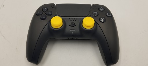 ANALOGOVÝ OVLÁDAČ MUSHROOM PRE PLAYSTATION 5 PS5 PAD DUALSENSE, ŽLTÝ