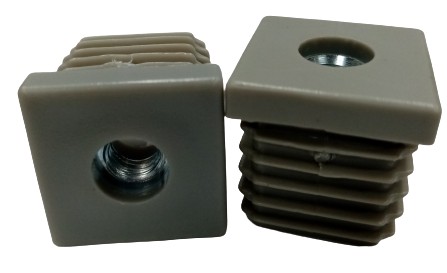 Zástrčná vložka s kovovým závitom M6 25x25 ŠEDÁ
