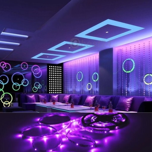VODEODOLNÉ FAREBNÉ LED VODEODOLNÉ RGB LED PÁS 5m S PÁSKOM NA DIAĽKOVÉ OVLÁDANIE 230