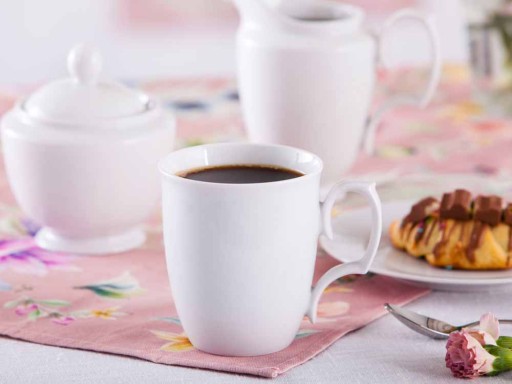 Porcelánový hrnček na kávu a čaj MariaPaula White 360 ml